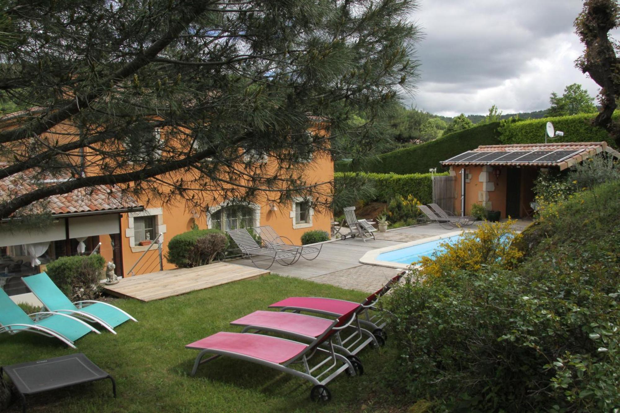 Bed and Breakfast La Bastide De Fontaille Сен-Фелісьян Екстер'єр фото