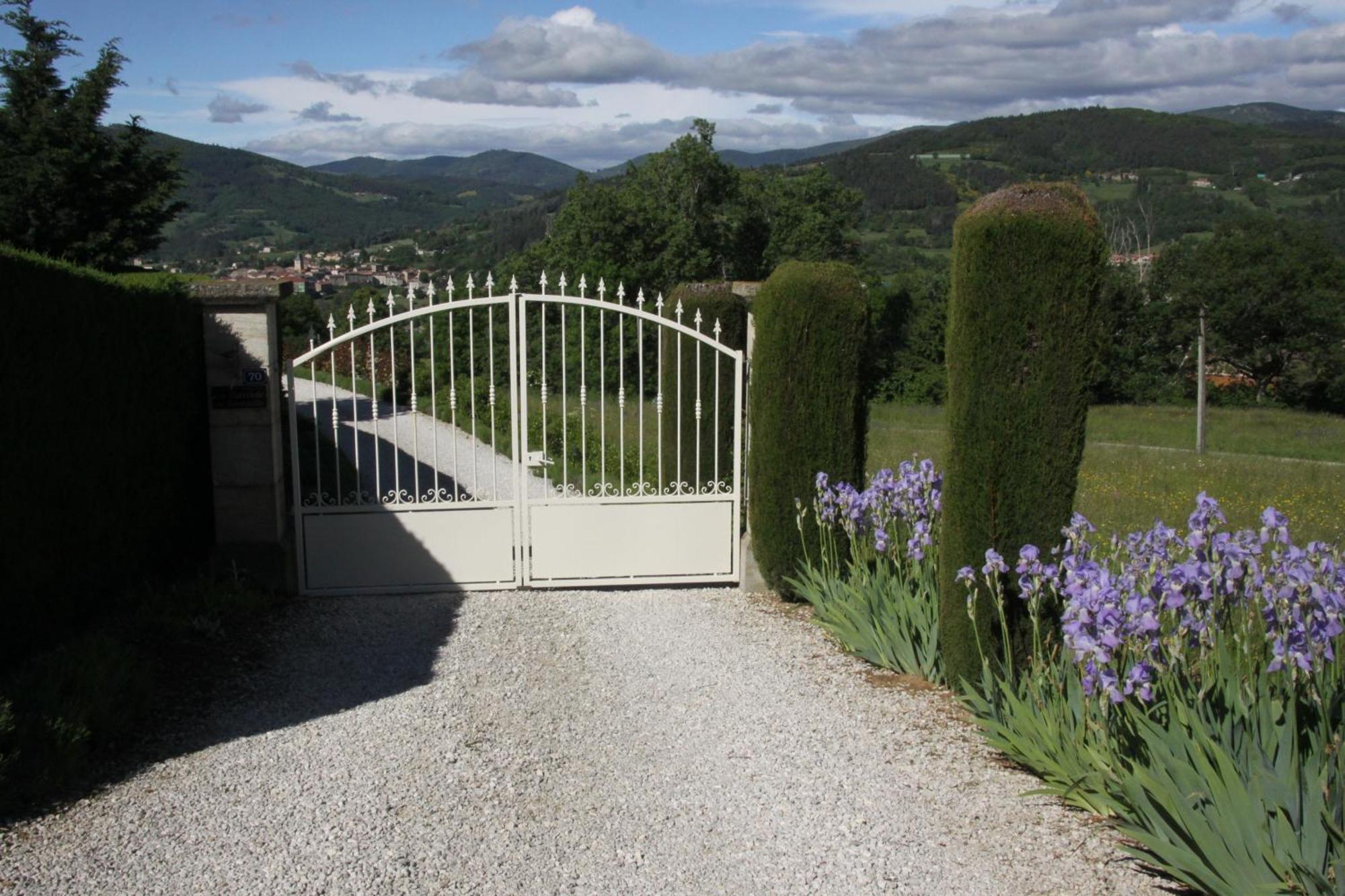 Bed and Breakfast La Bastide De Fontaille Сен-Фелісьян Екстер'єр фото