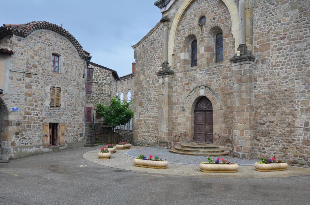 Bed and Breakfast La Bastide De Fontaille Сен-Фелісьян Екстер'єр фото